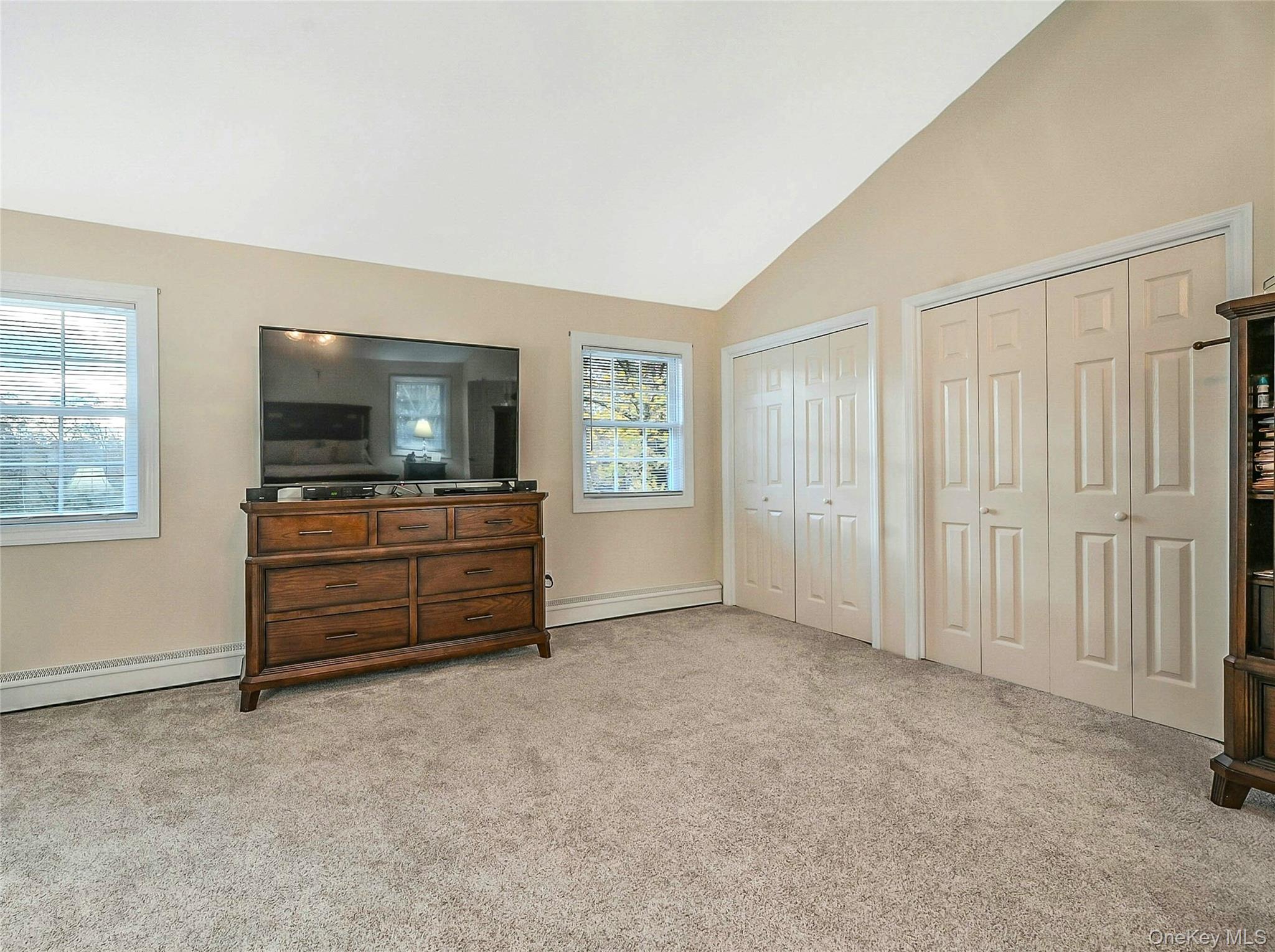 15 Shore Road, Mount Sinai, NY 11766