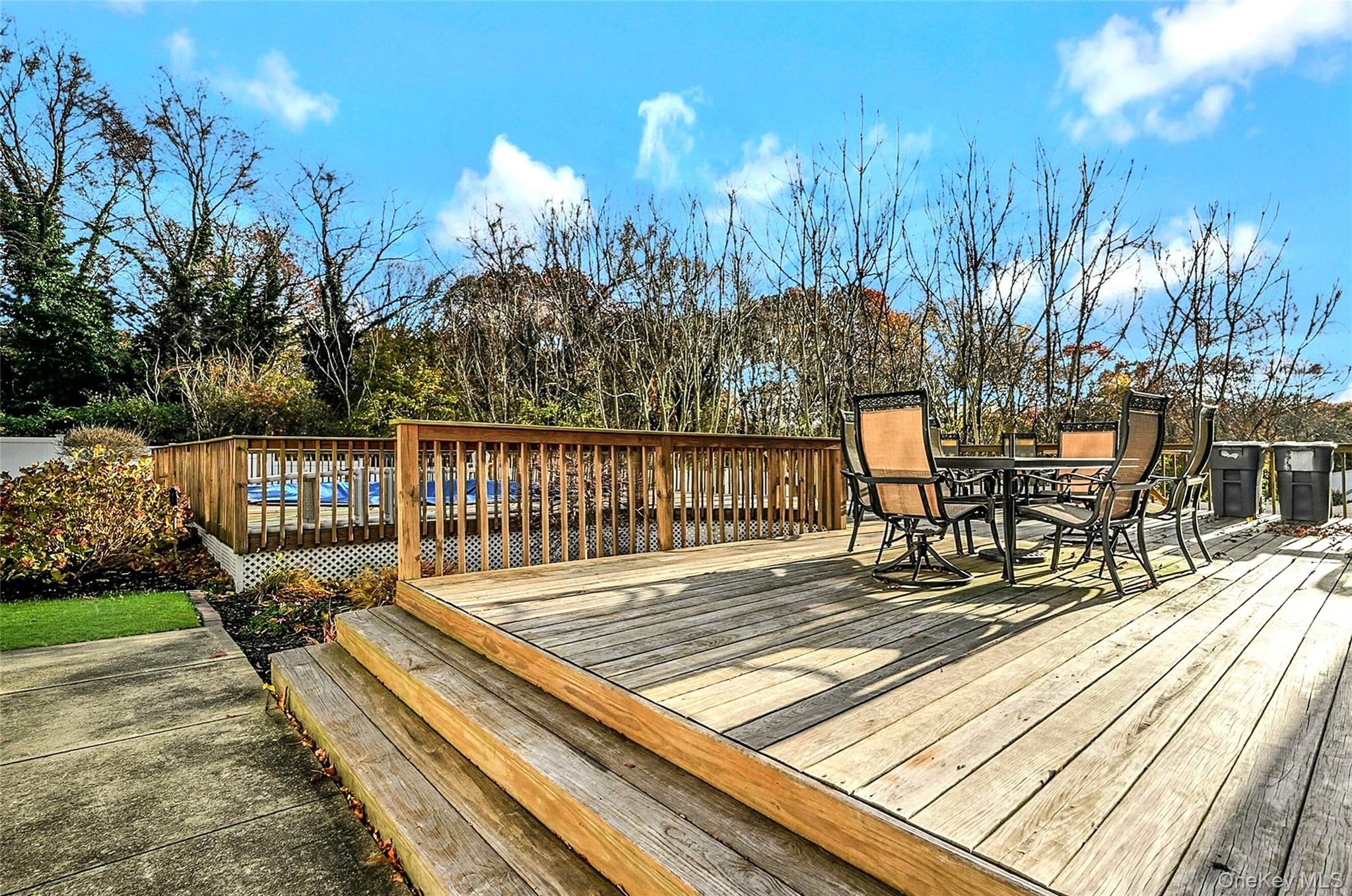 15 Shore Road, Mount Sinai, NY 11766