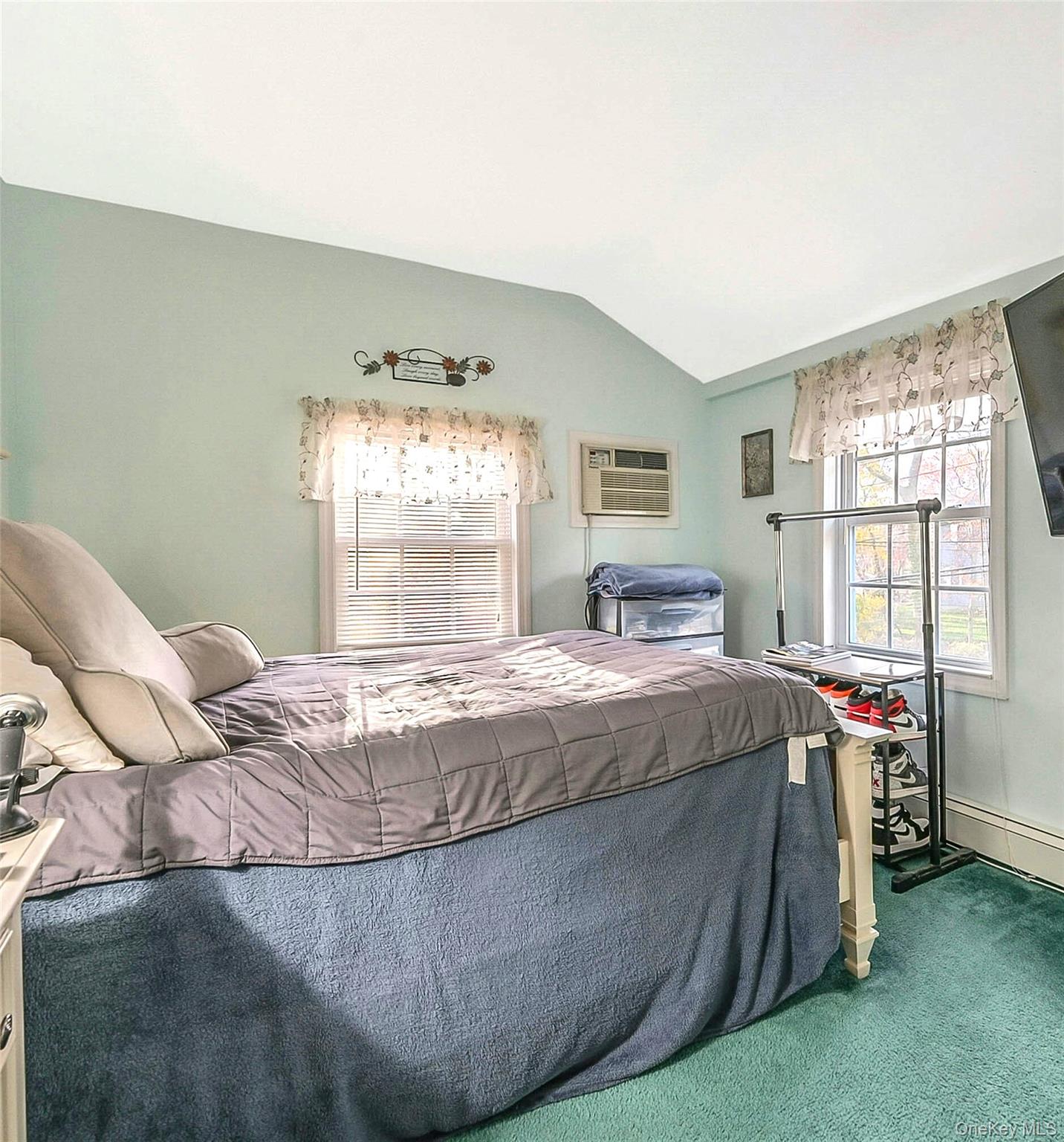 15 Shore Road, Mount Sinai, NY 11766