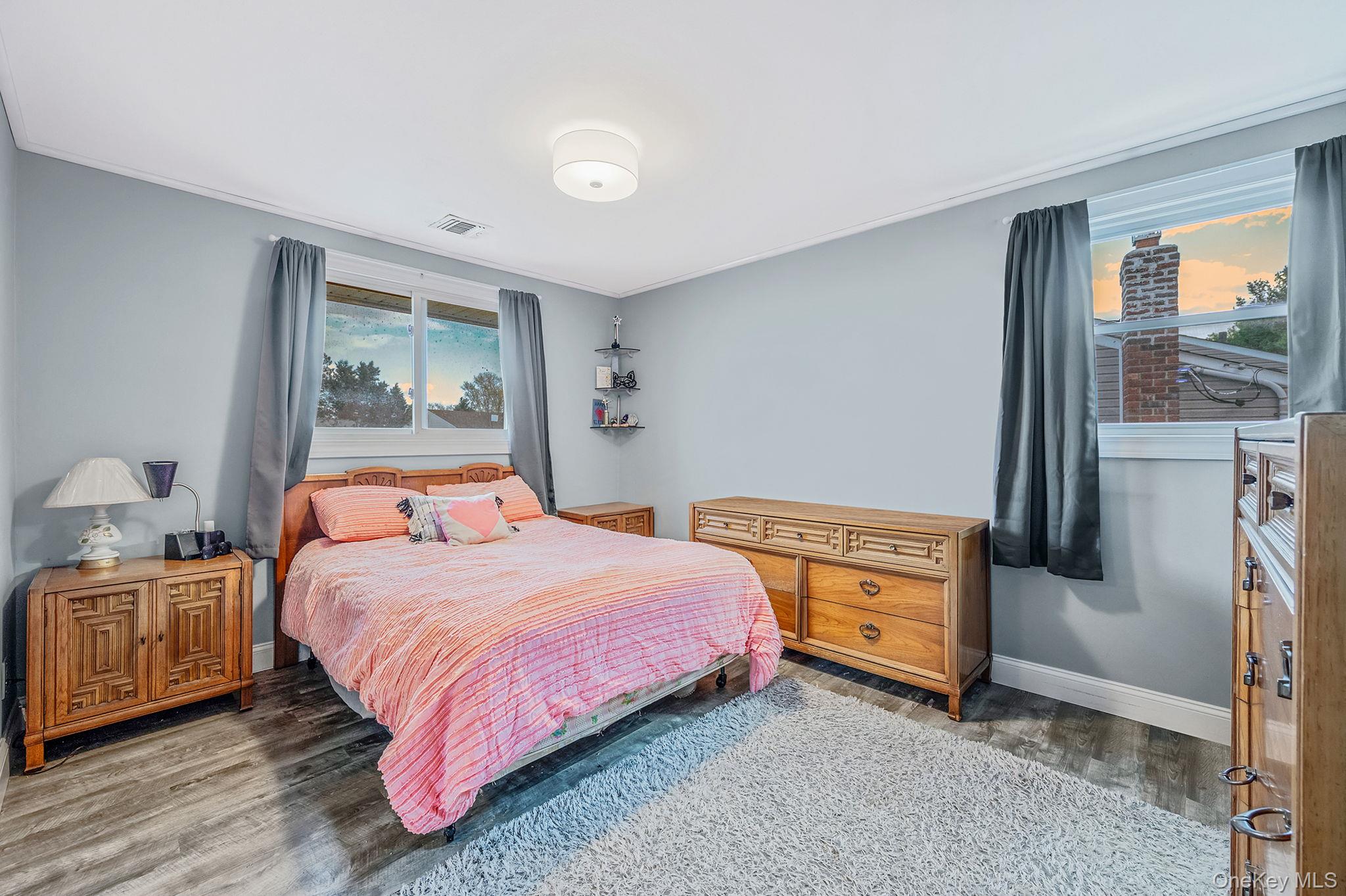 287 Clearmeadow Drive, East Meadow, NY 11554