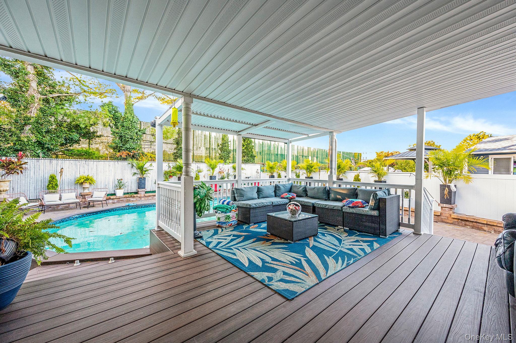 287 Clearmeadow Drive, East Meadow, NY 11554