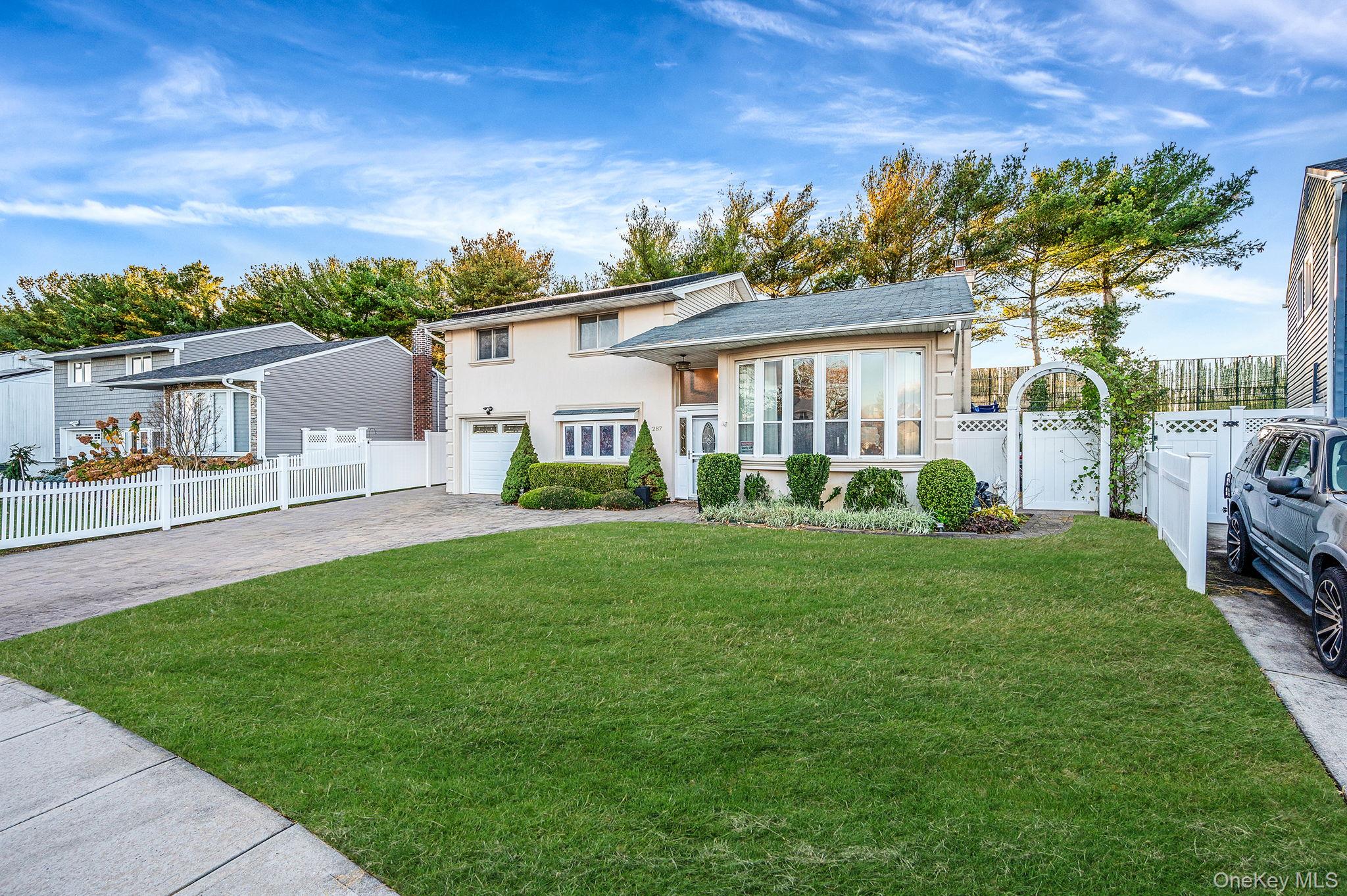 287 Clearmeadow Drive, East Meadow, NY 11554