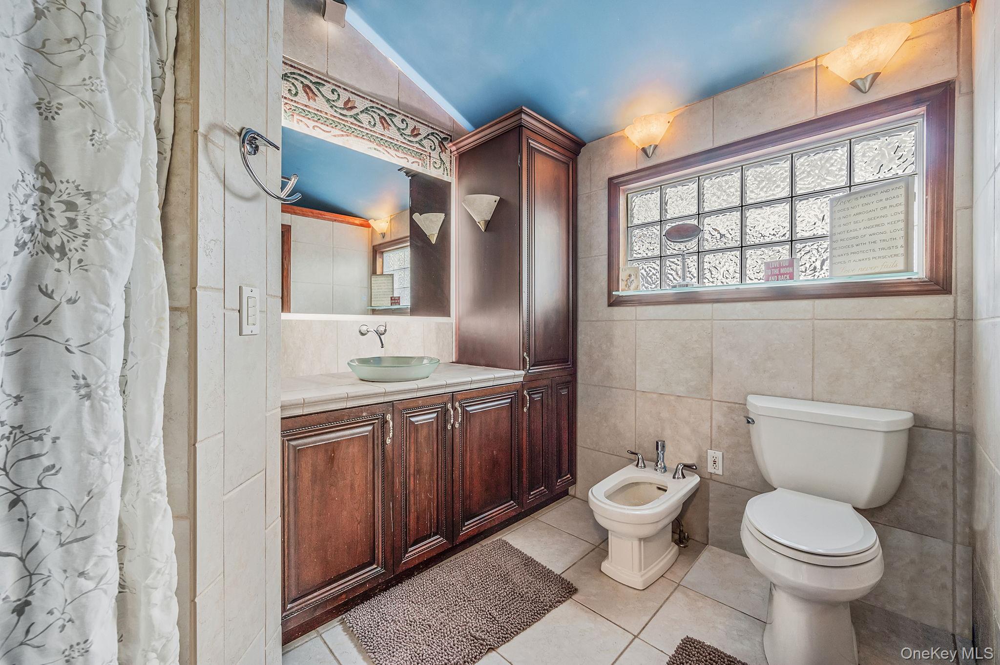 287 Clearmeadow Drive, East Meadow, NY 11554