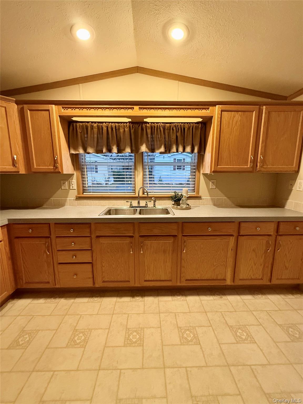 17 N Mountain View, Stony Point, NY 10980