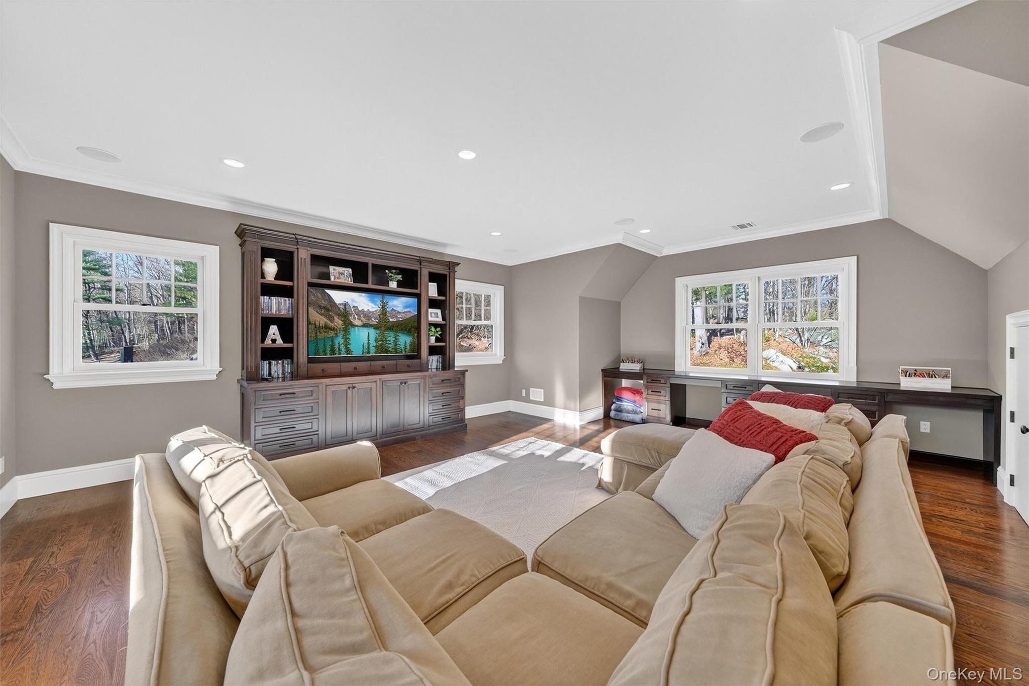 117 Chestnut Ridge Road, Bedford, NY 10549