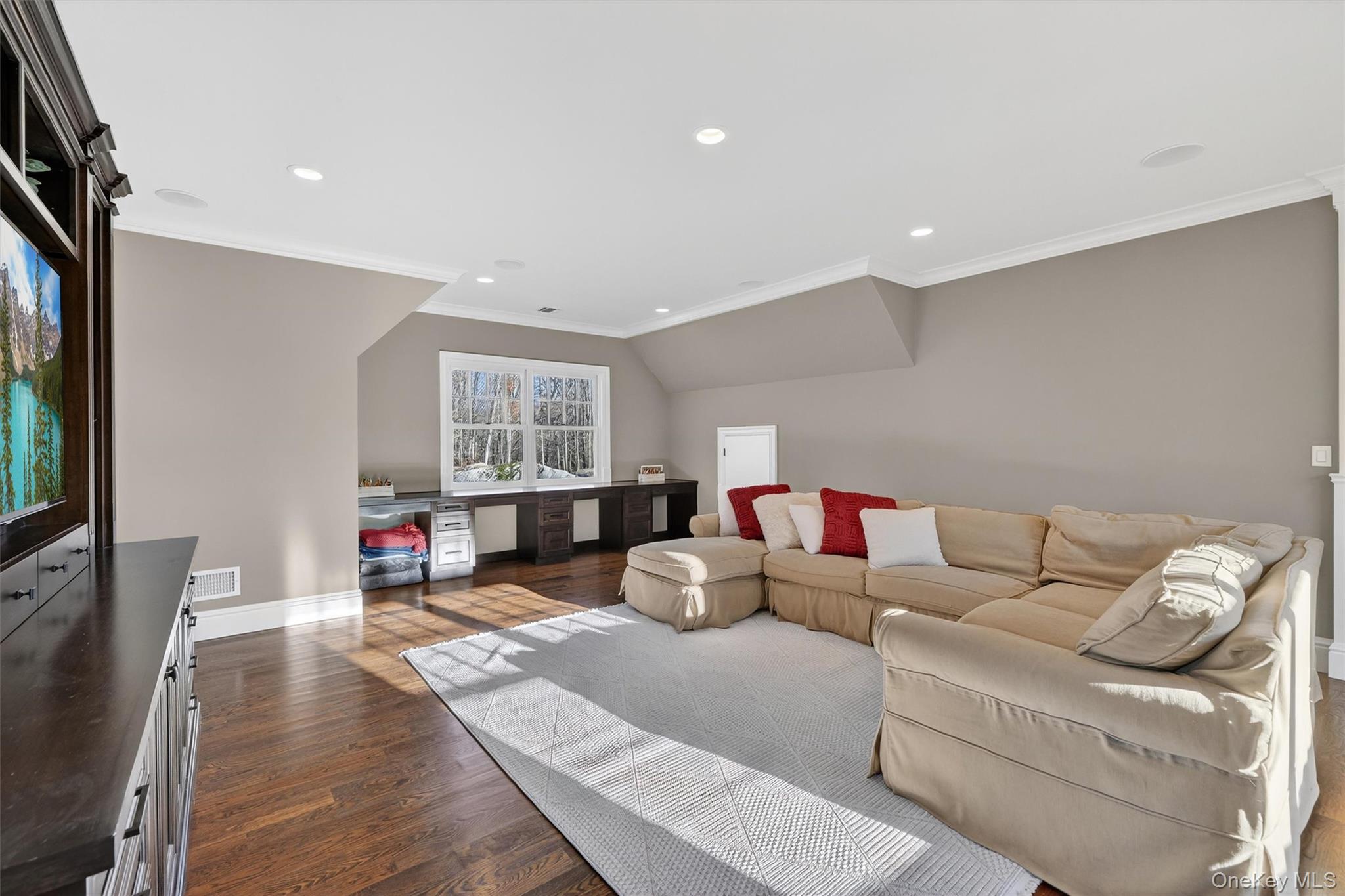 117 Chestnut Ridge Road, Bedford, NY 10549