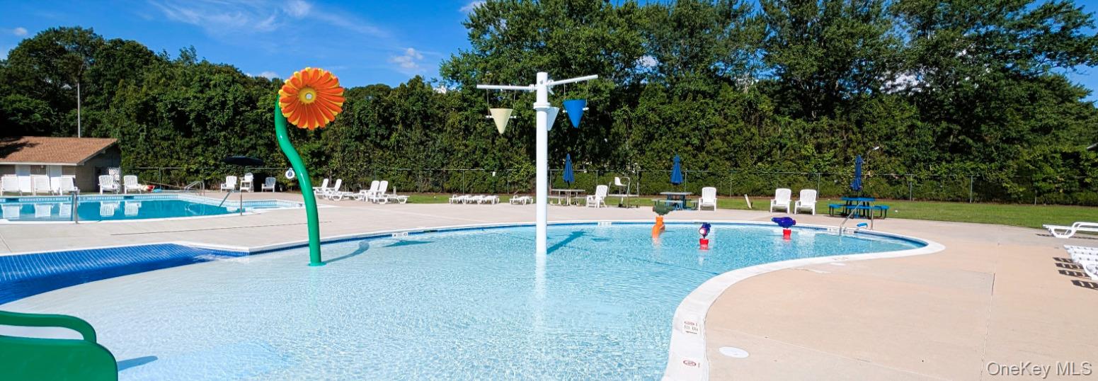 10 Aspen Court # 0, Coram, NY 11727