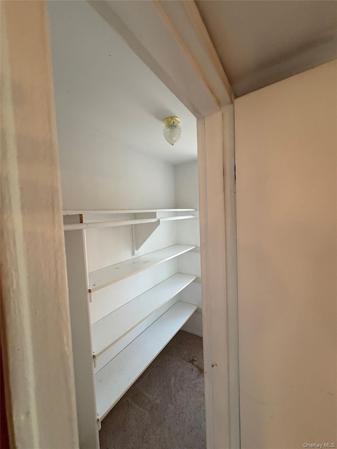 10 Aspen Court # 0, Coram, NY 11727