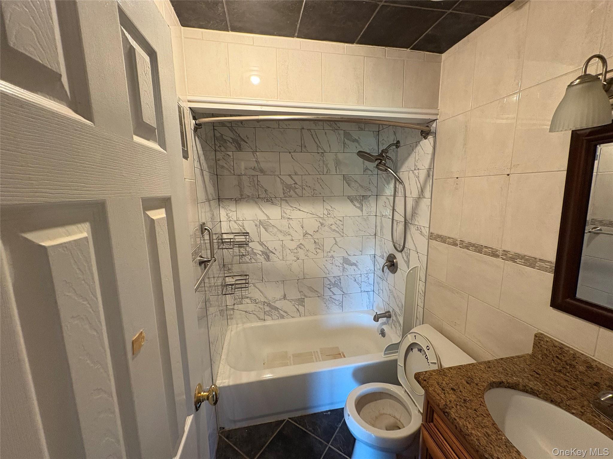 10 Aspen Court # 0, Coram, NY 11727