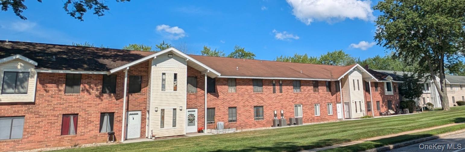 10 Aspen Court # 0, Coram, NY 11727