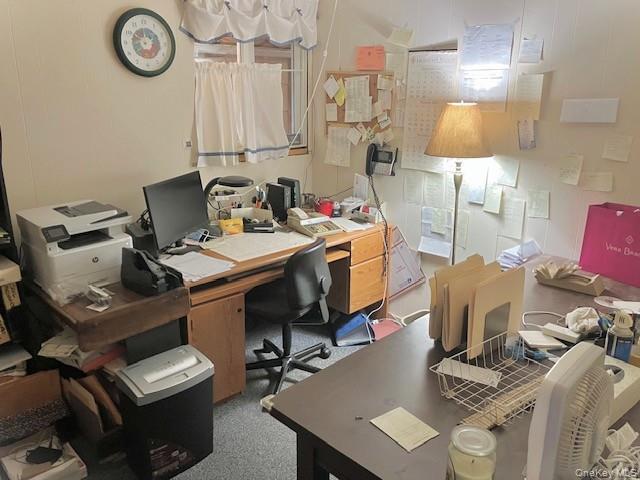 878 County Line Road, Amityville, NY 11701