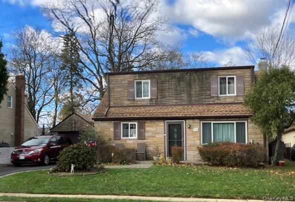 878 County Line Road, Amityville, NY 11701