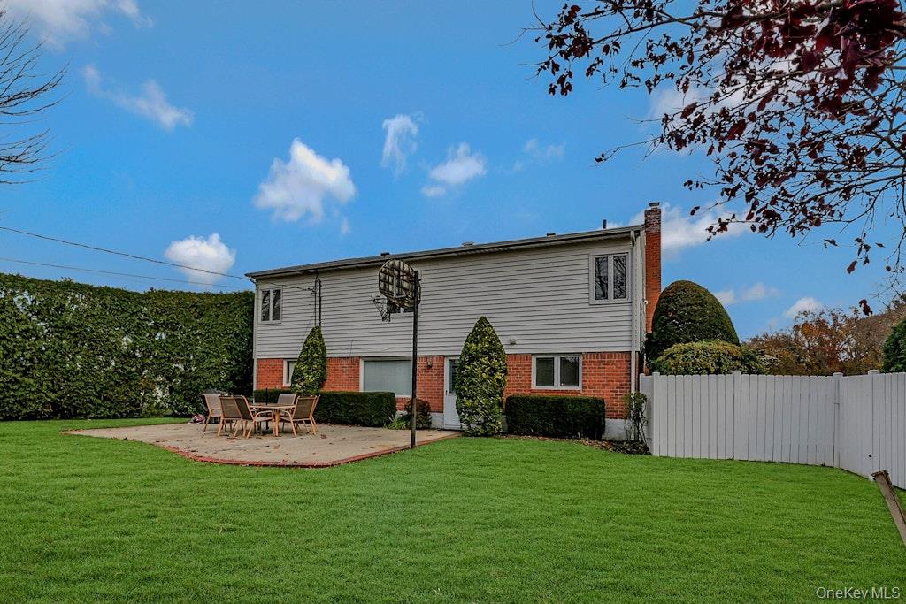 1 Fulton Place, Jericho, NY 11753