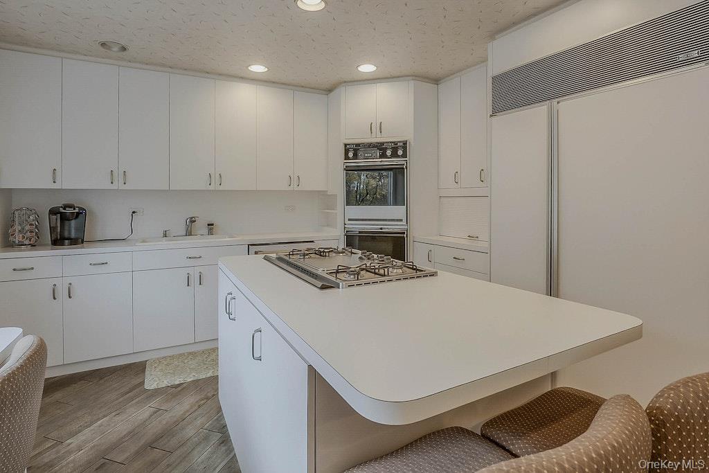 1 Fulton Place, Jericho, NY 11753