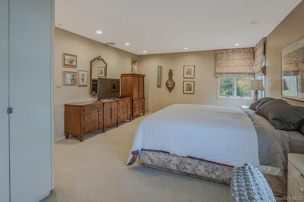 1 Fulton Place, Jericho, NY 11753