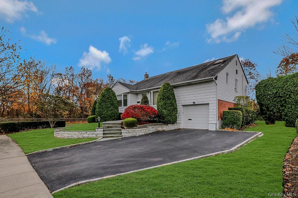 1 Fulton Place, Jericho, NY 11753