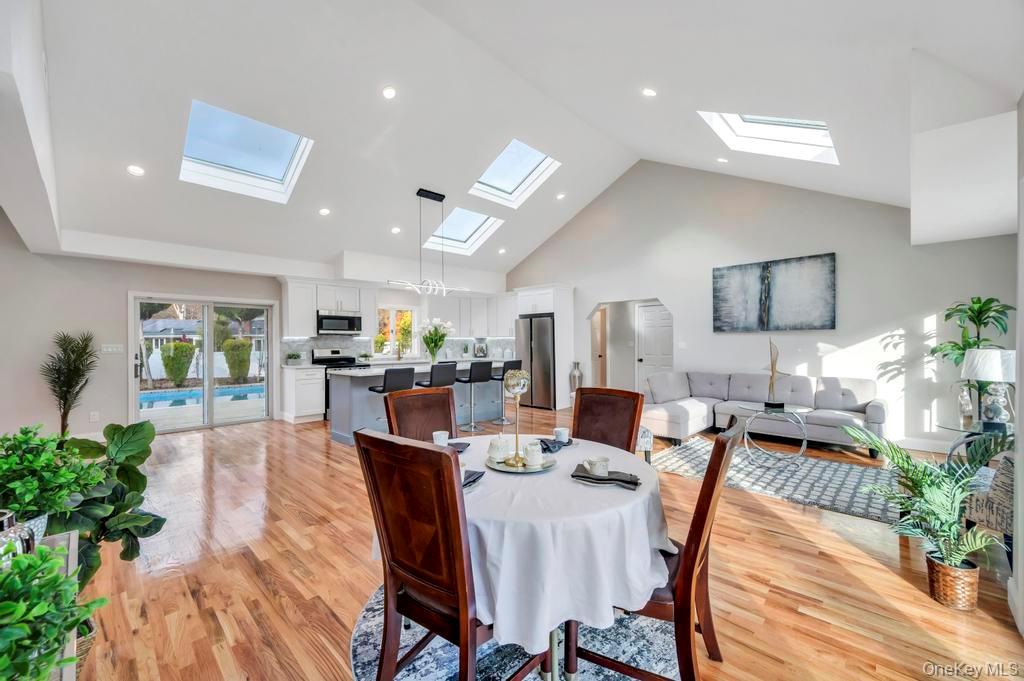 100 Old Northport Road, Kings Park, NY 11754