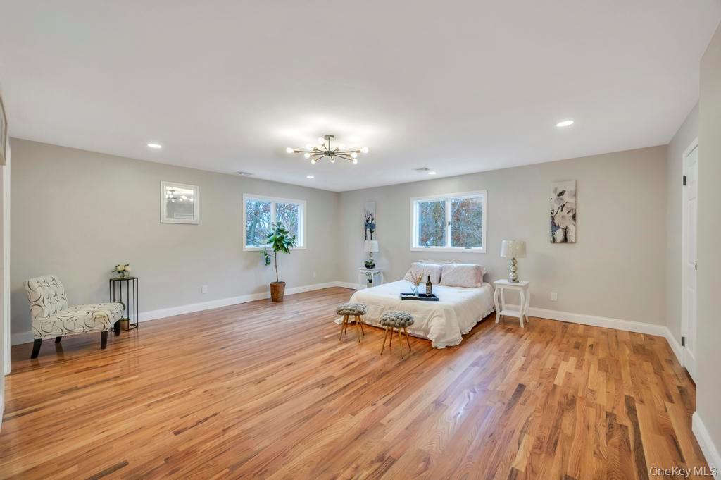 100 Old Northport Road, Kings Park, NY 11754