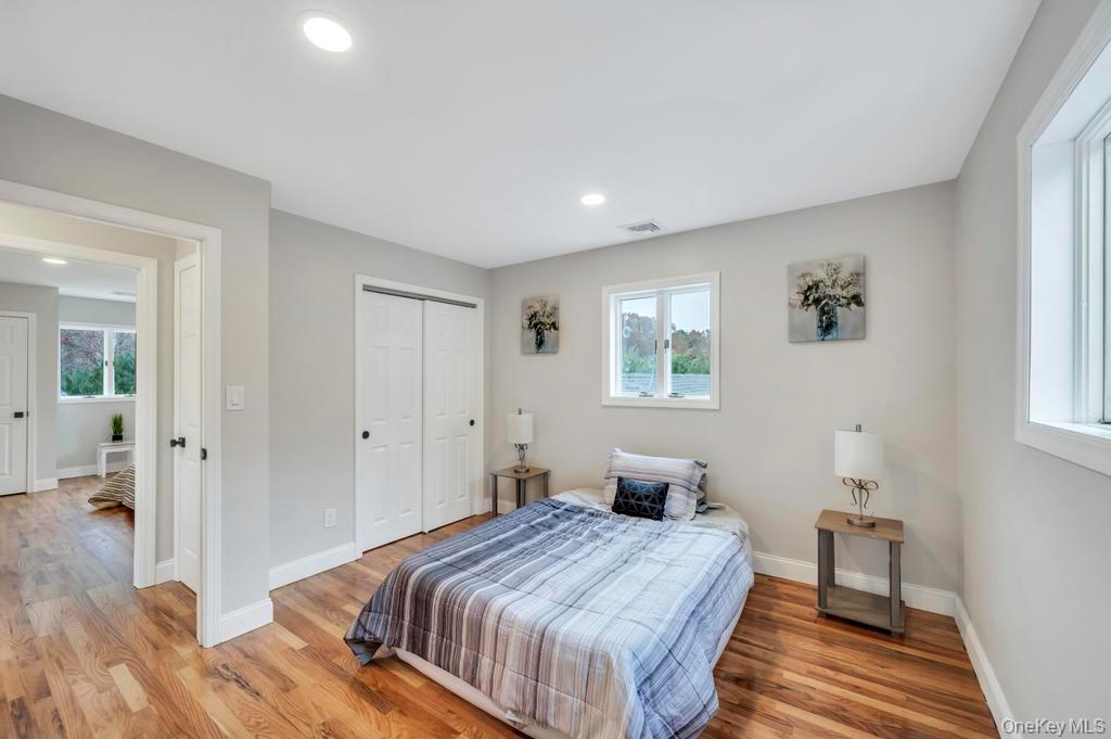 100 Old Northport Road, Kings Park, NY 11754