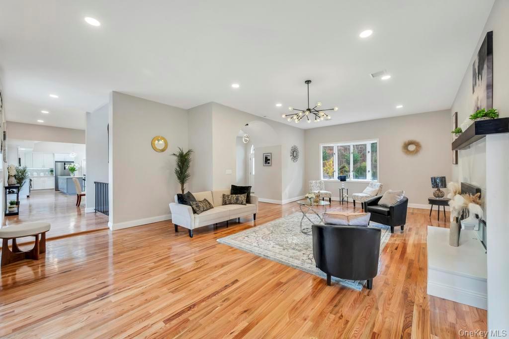 100 Old Northport Road, Kings Park, NY 11754