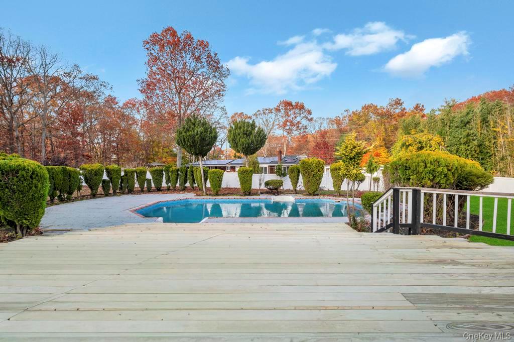 100 Old Northport Road, Kings Park, NY 11754