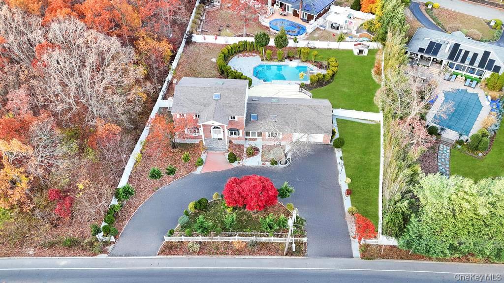 100 Old Northport Road, Kings Park, NY 11754