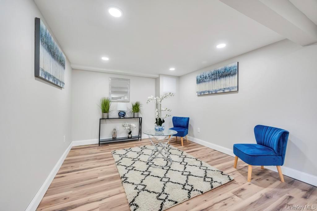 100 Old Northport Road, Kings Park, NY 11754