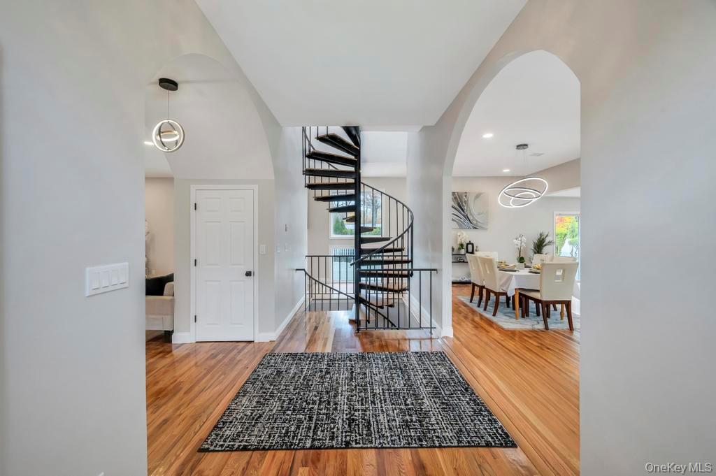 100 Old Northport Road, Kings Park, NY 11754