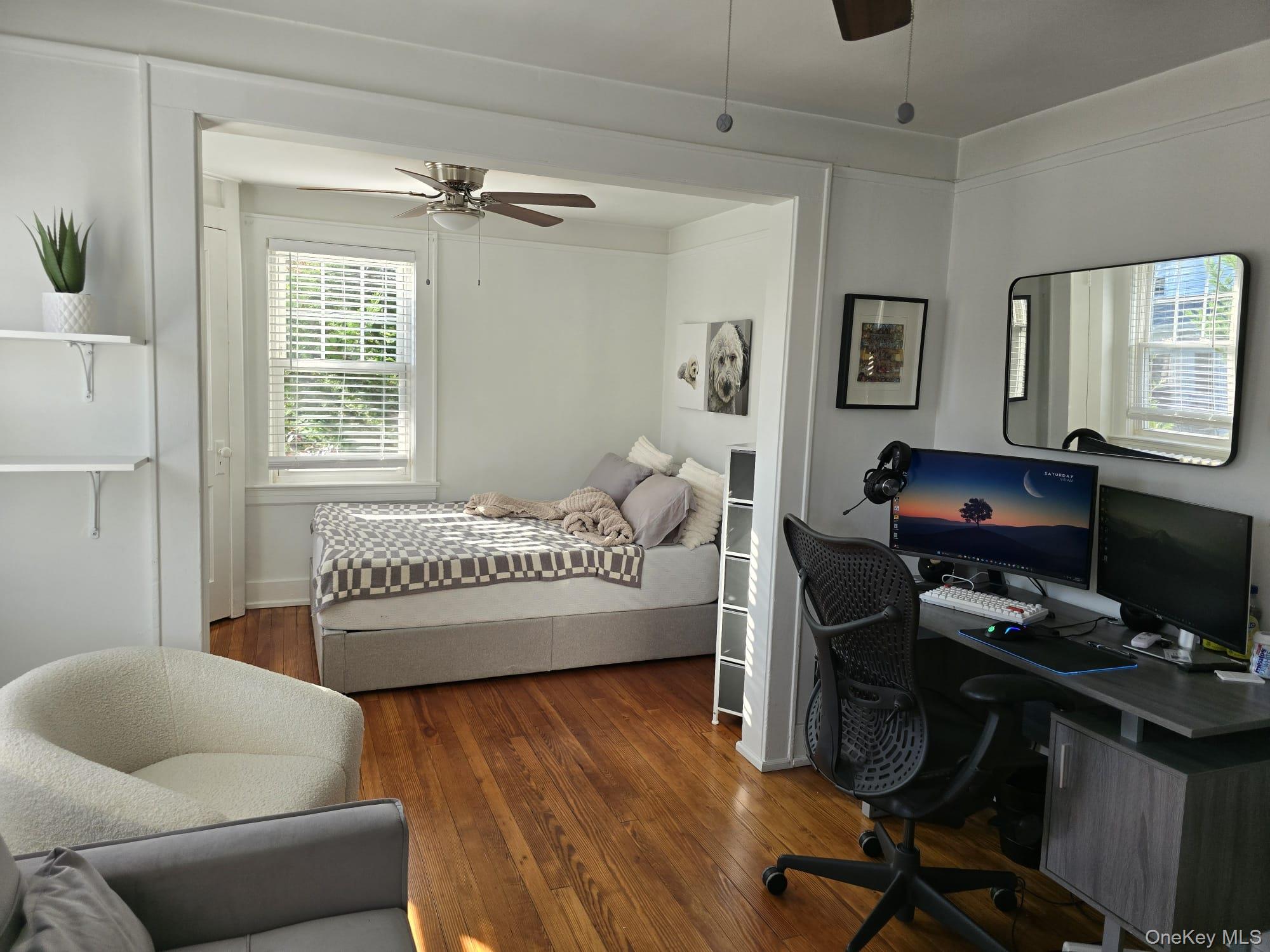 157 Clinton Avenue # 1, Huntington, NY 11743