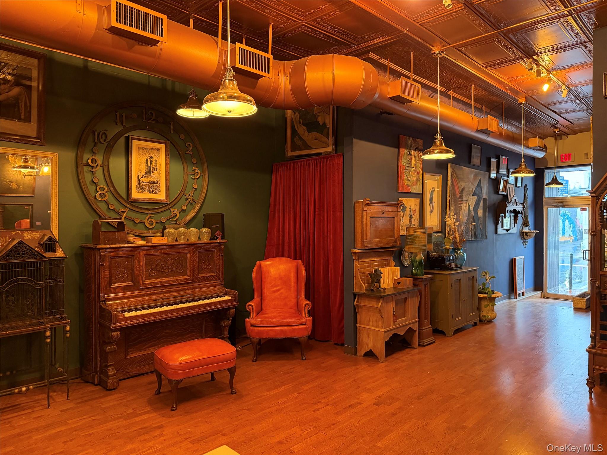 342 New York Avenue, Huntington, NY 11743