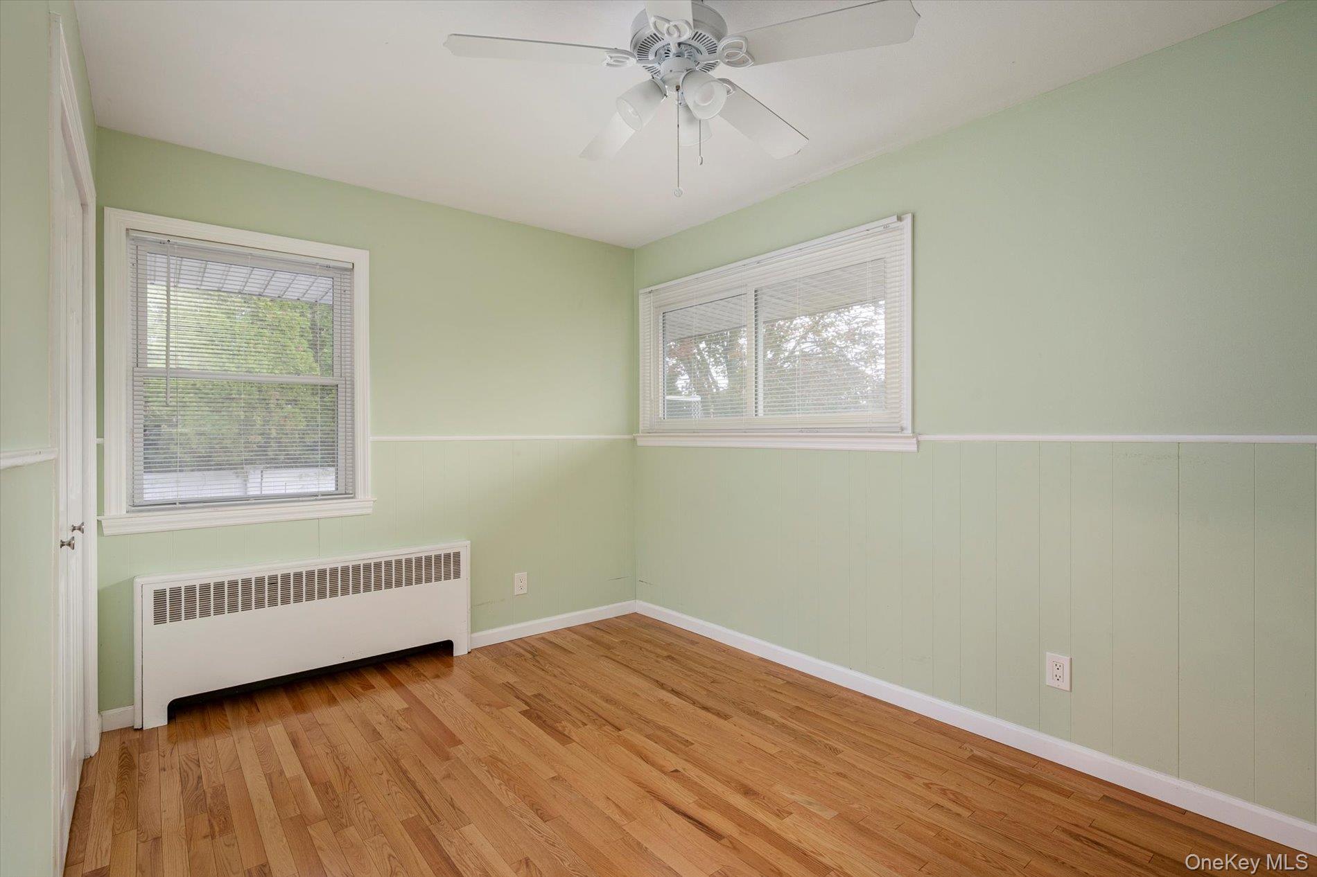 17 Evans Avenue, Farmingdale, NY 11735