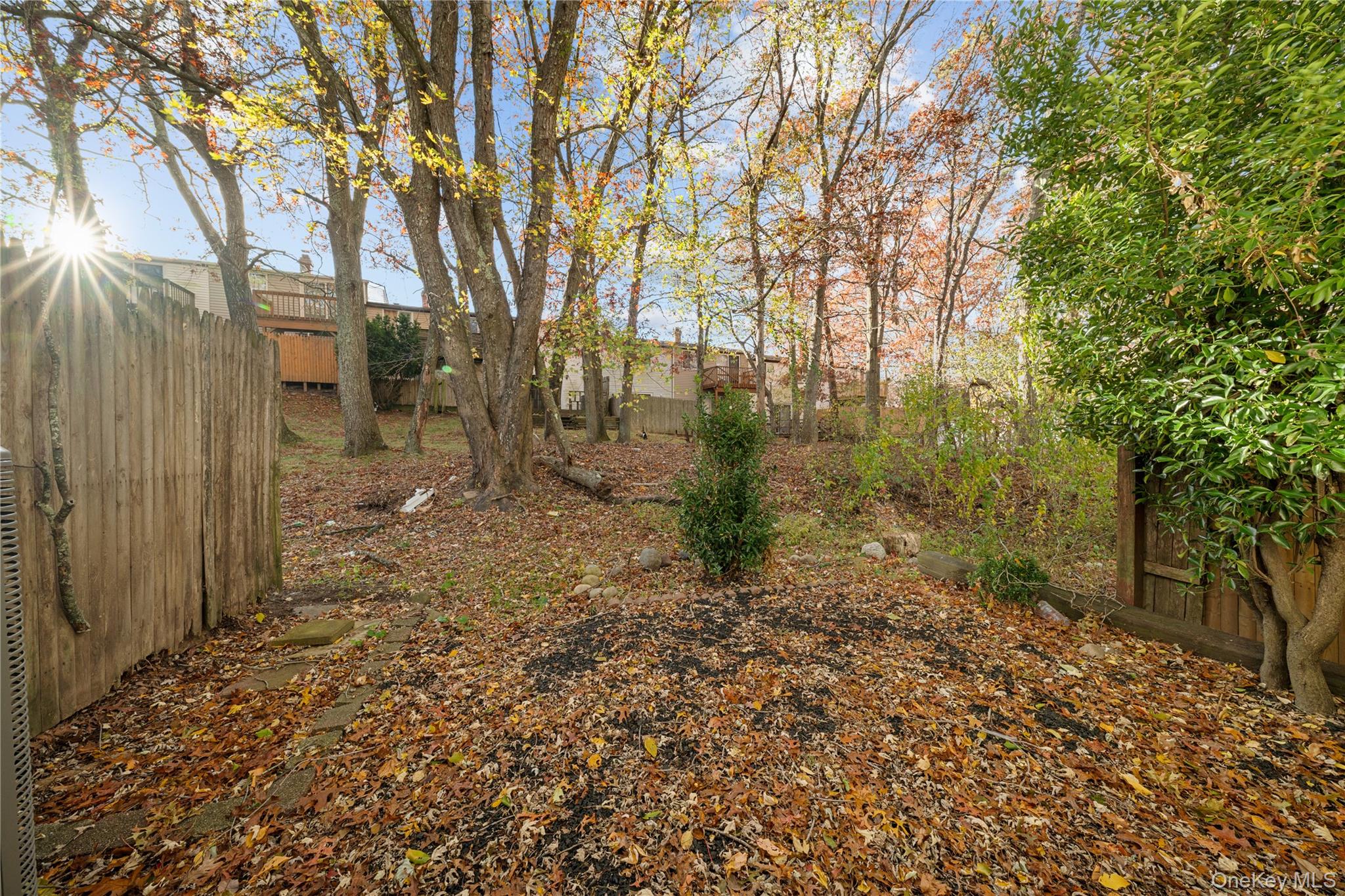 34 Wooded Way, Calverton, NY 11933