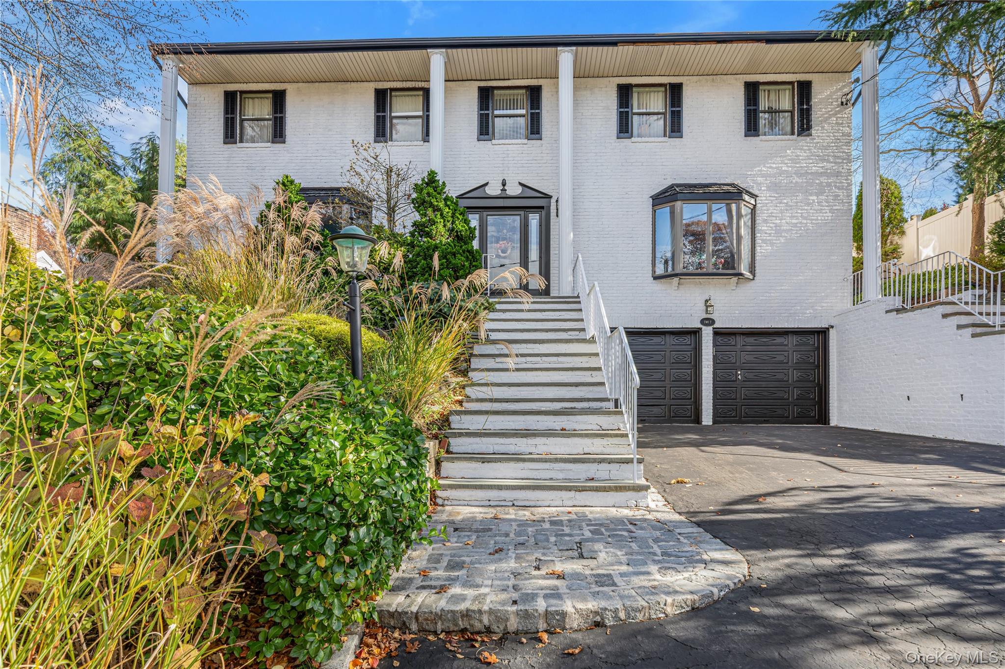 2 Coolidge Avenue # T, Glen Head, NY 11545