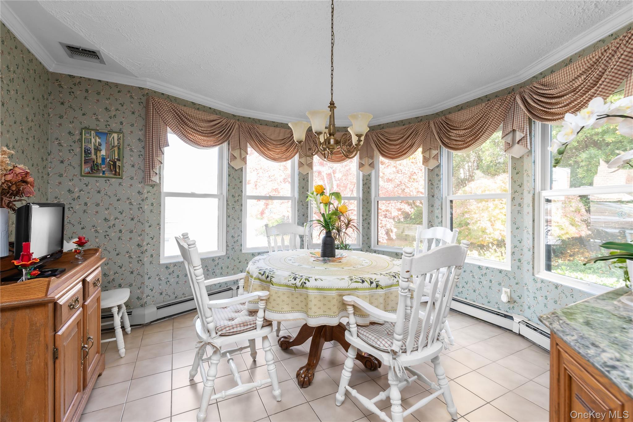 2 Coolidge Avenue # T, Glen Head, NY 11545