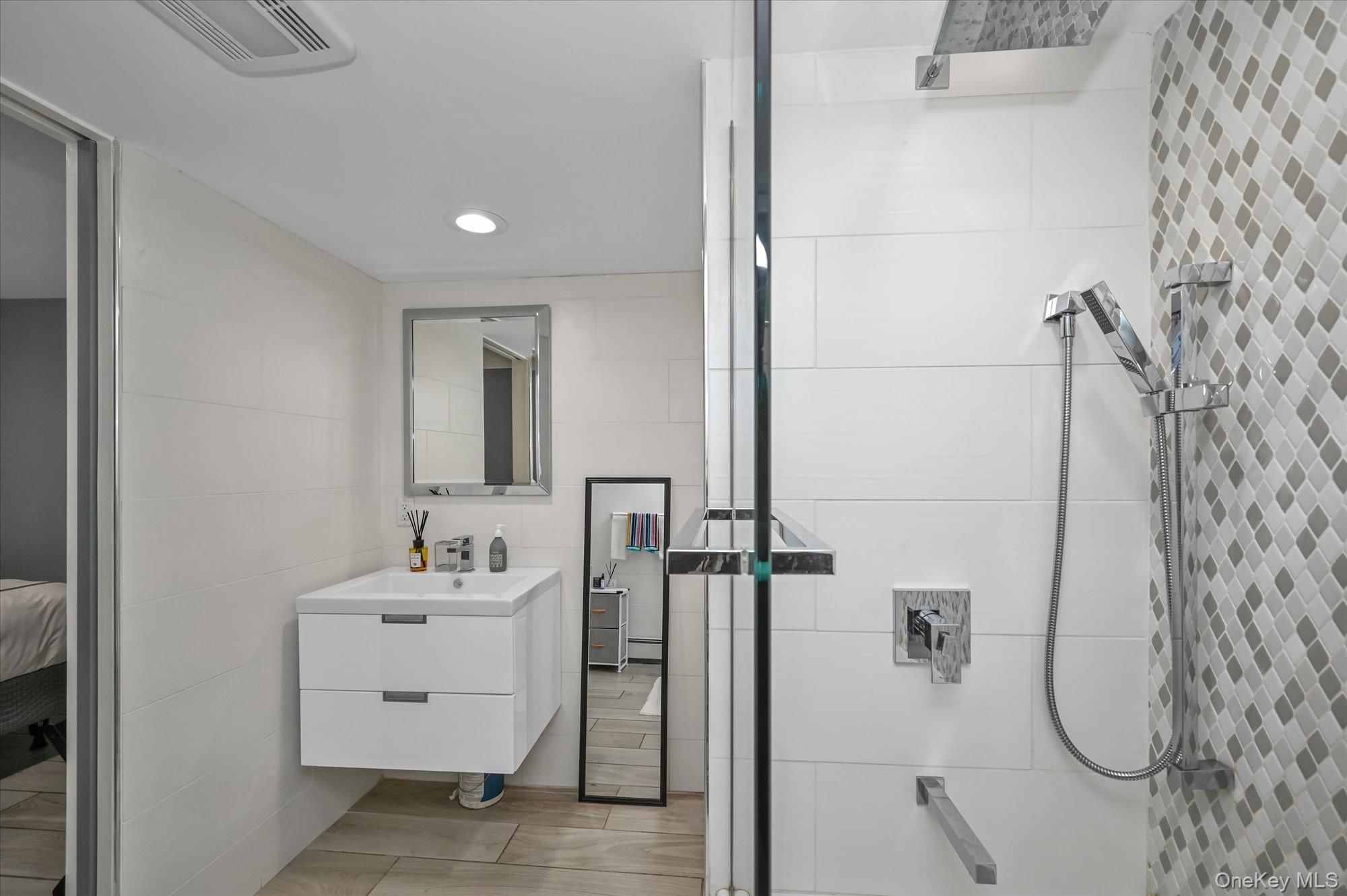 135-34 78th Drive, Kew Garden Hills, NY 11367