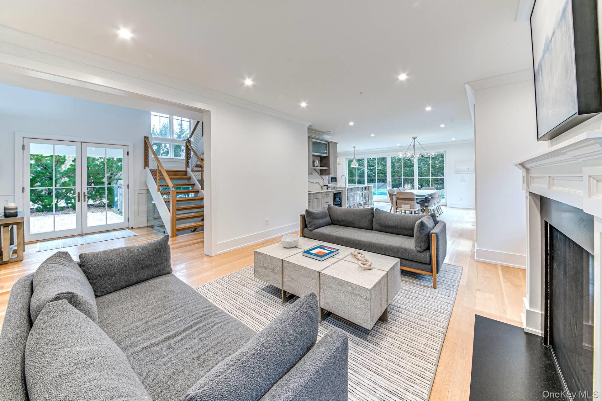 54 Miller Lane E, East Hampton, NY 11937