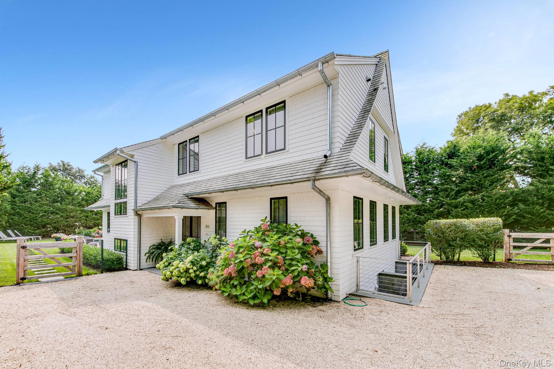 54 Miller Lane E, East Hampton, NY 11937