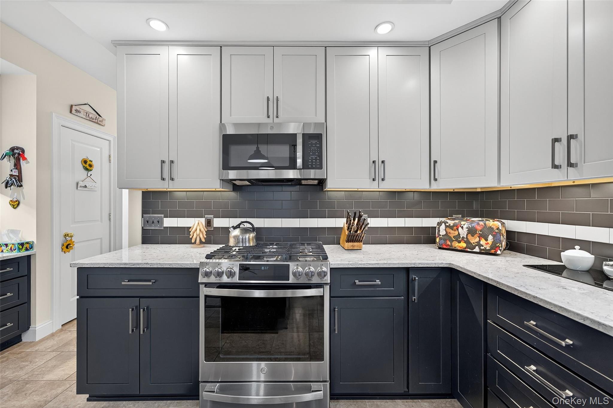 106 Fox Hill Run, Rock Tavern, NY 12575