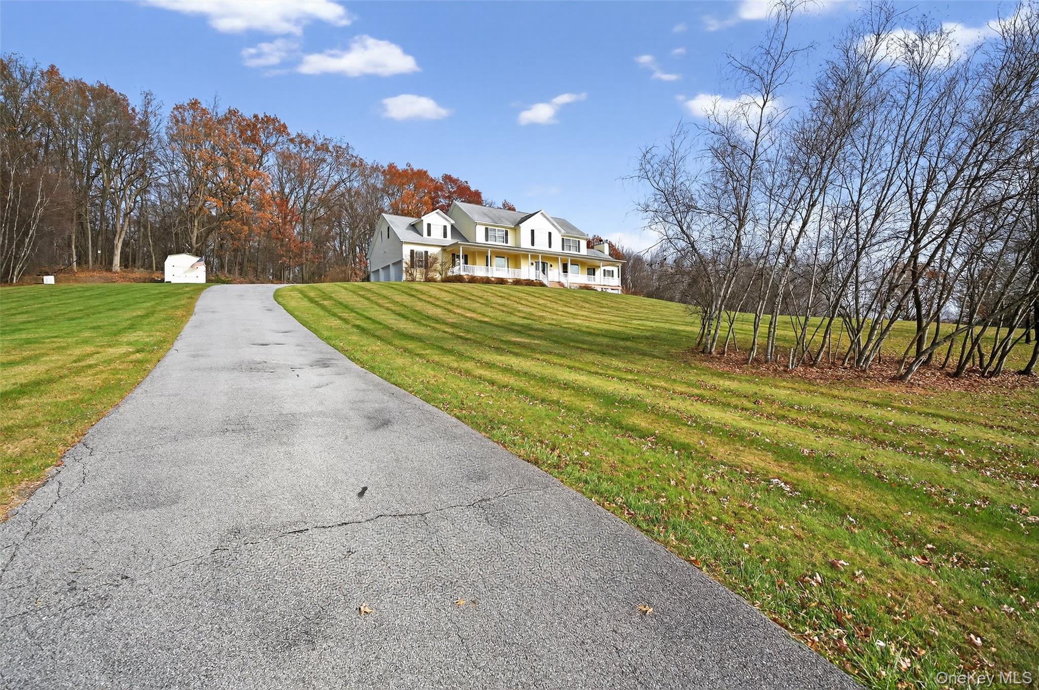 106 Fox Hill Run, Rock Tavern, NY 12575