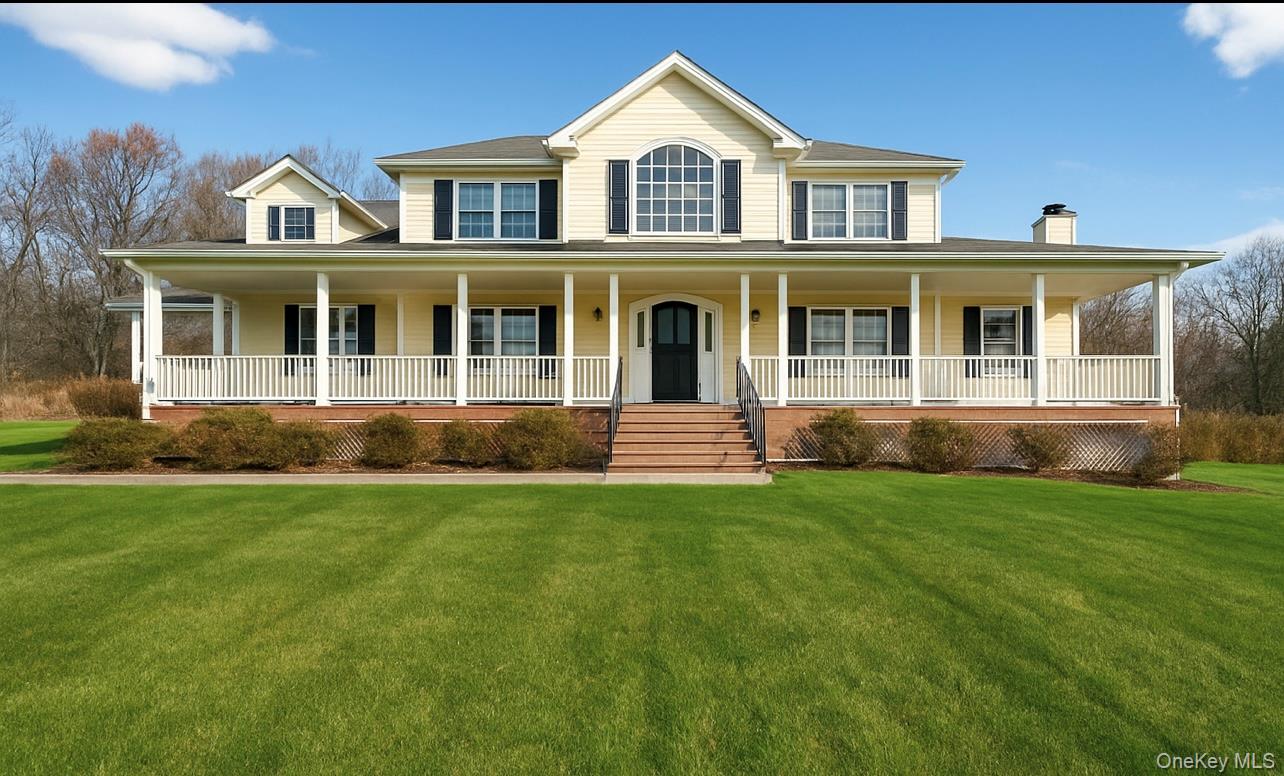 106 Fox Hill Run, Rock Tavern, NY 12575