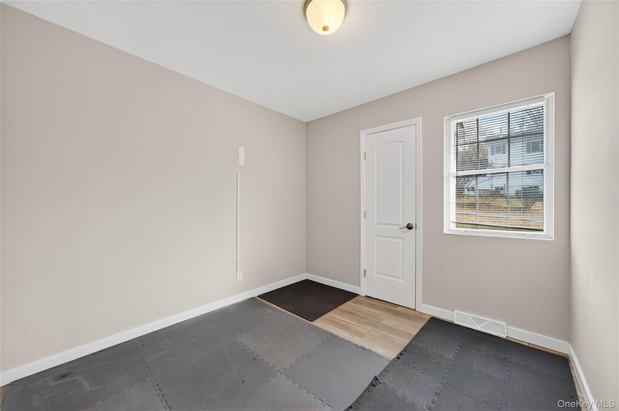 12 Revere Road, Monroe, NY 10950