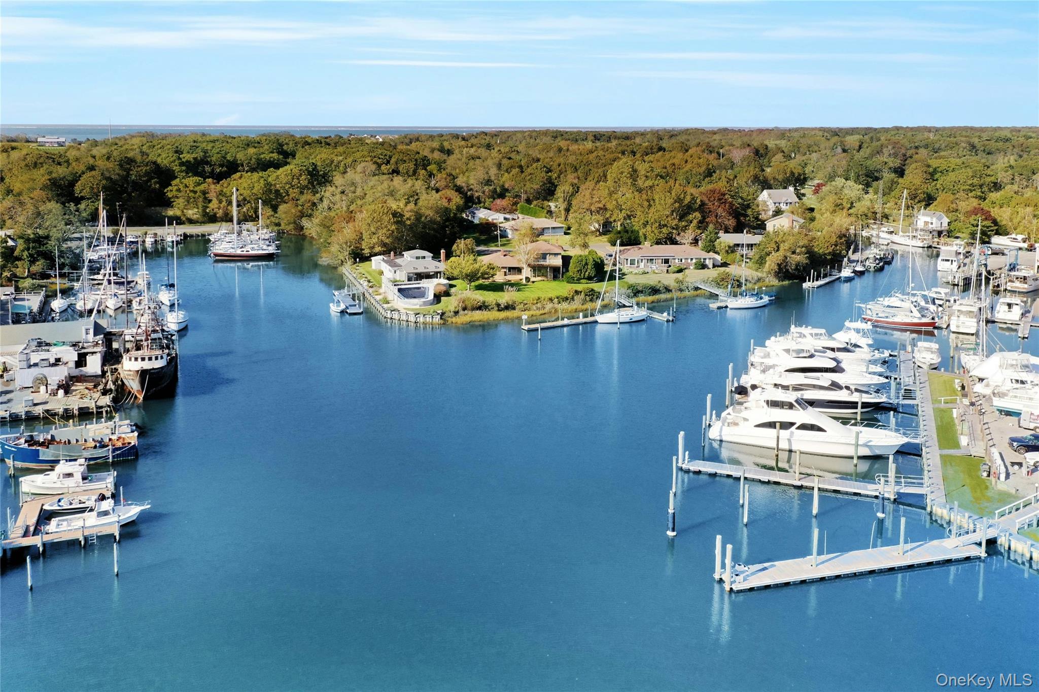 340 Robinson Road, Greenport, NY 11944