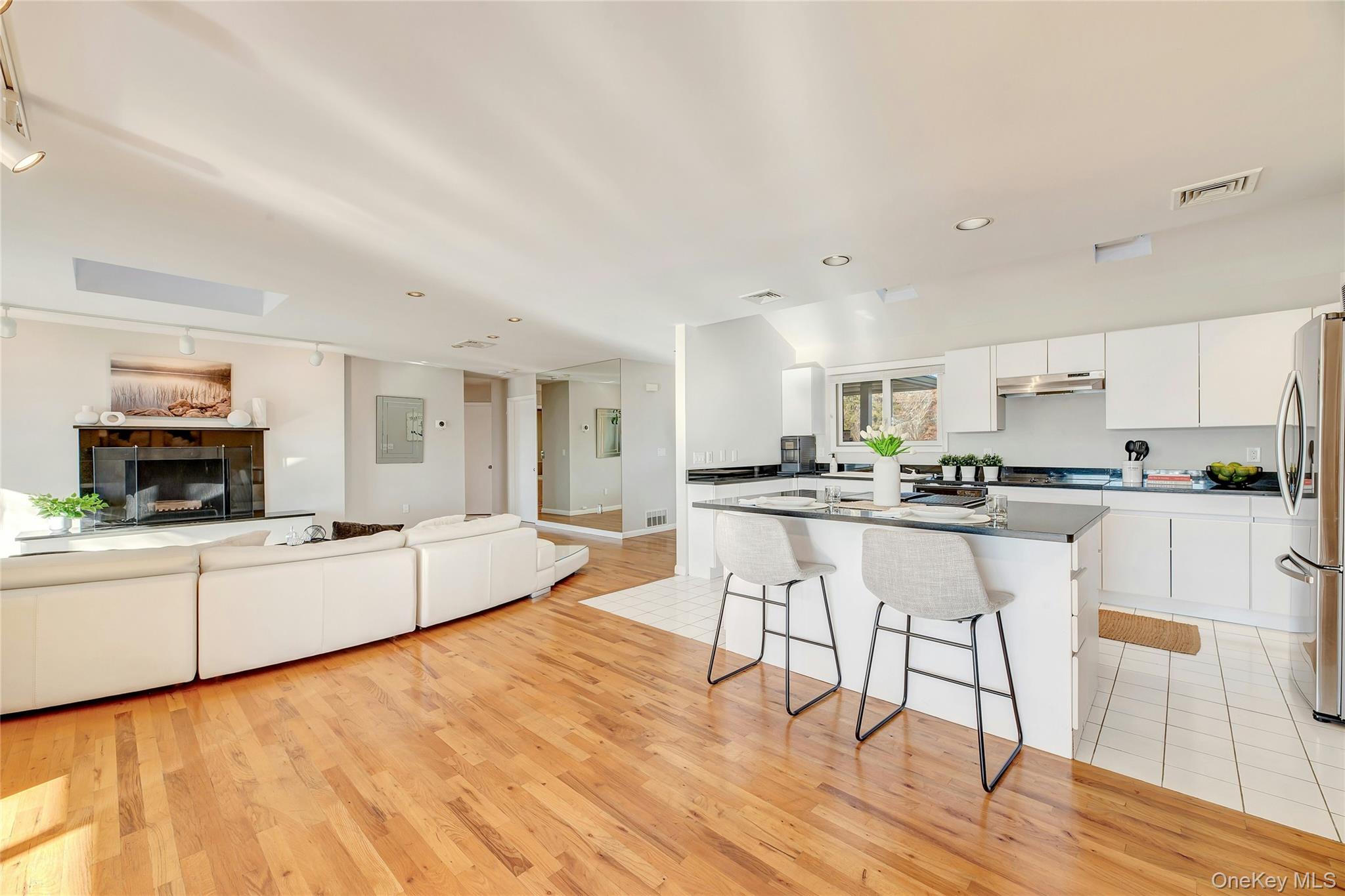 340 Robinson Road, Greenport, NY 11944