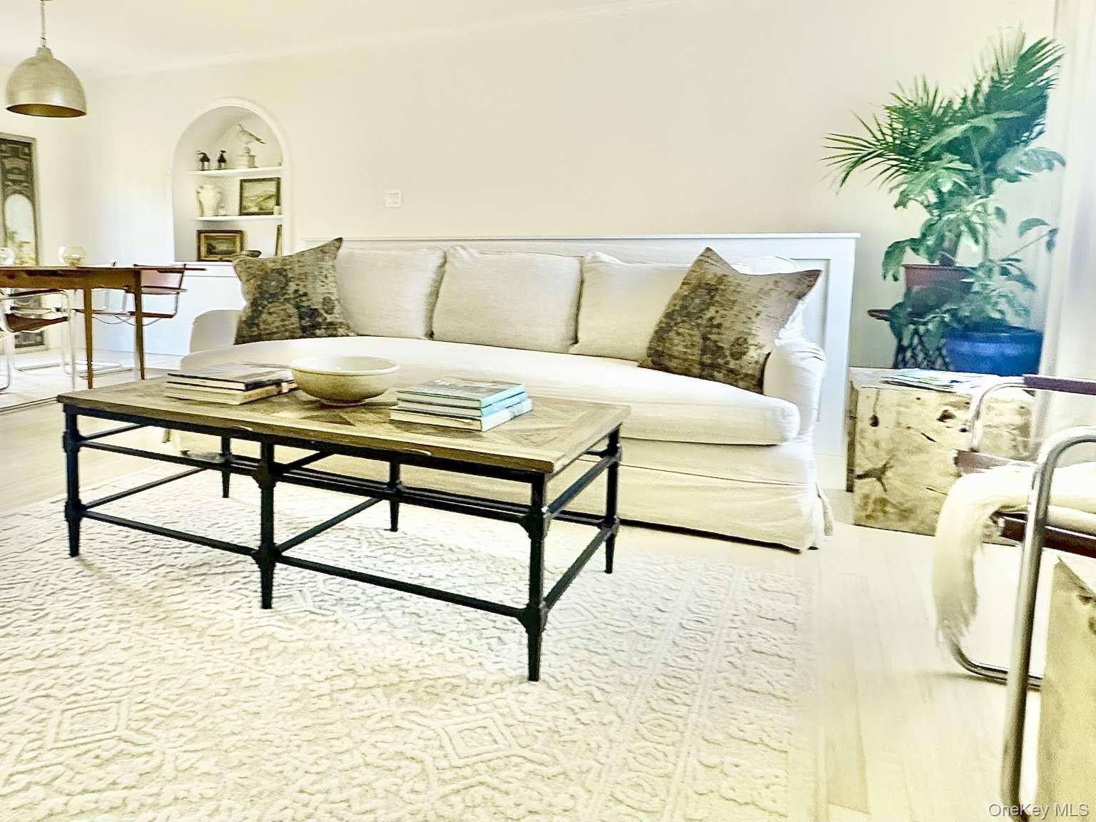 4660 Deep Hole Drive, Mattituck, NY 11952