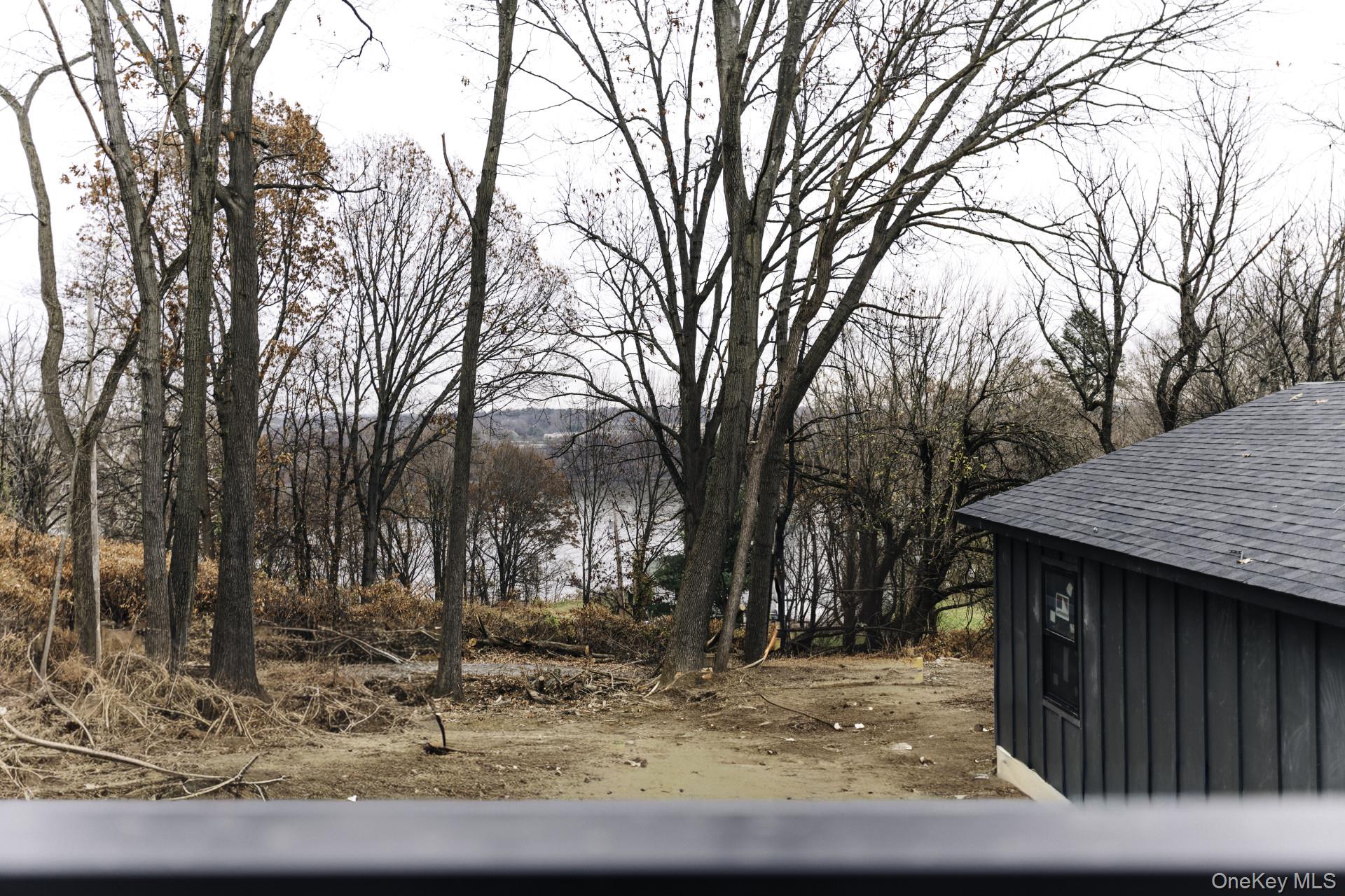 42 Sands Avenue, Milton, NY 12547