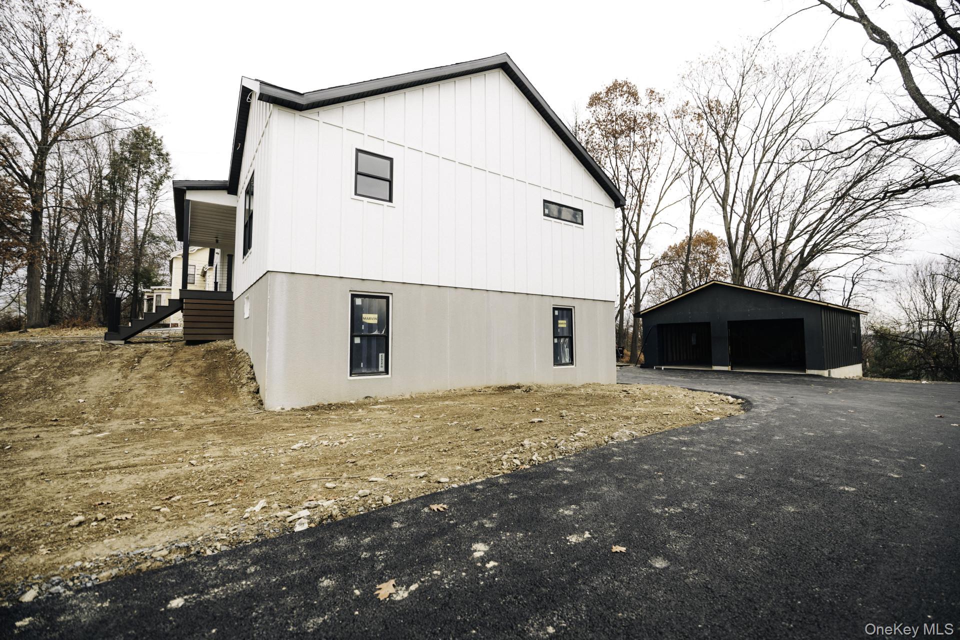 42 Sands Avenue, Milton, NY 12547