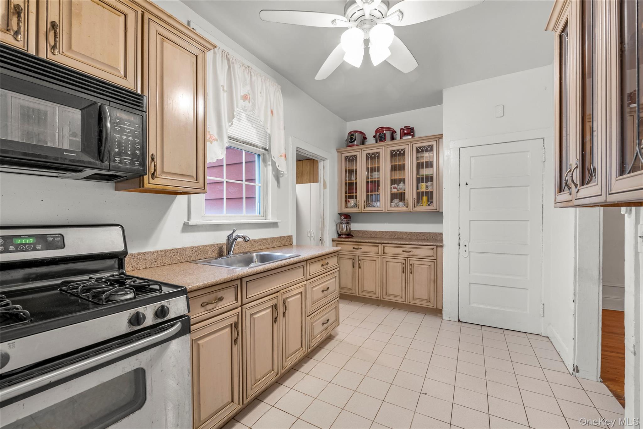 941 Revere Avenue, Bronx, NY 10465