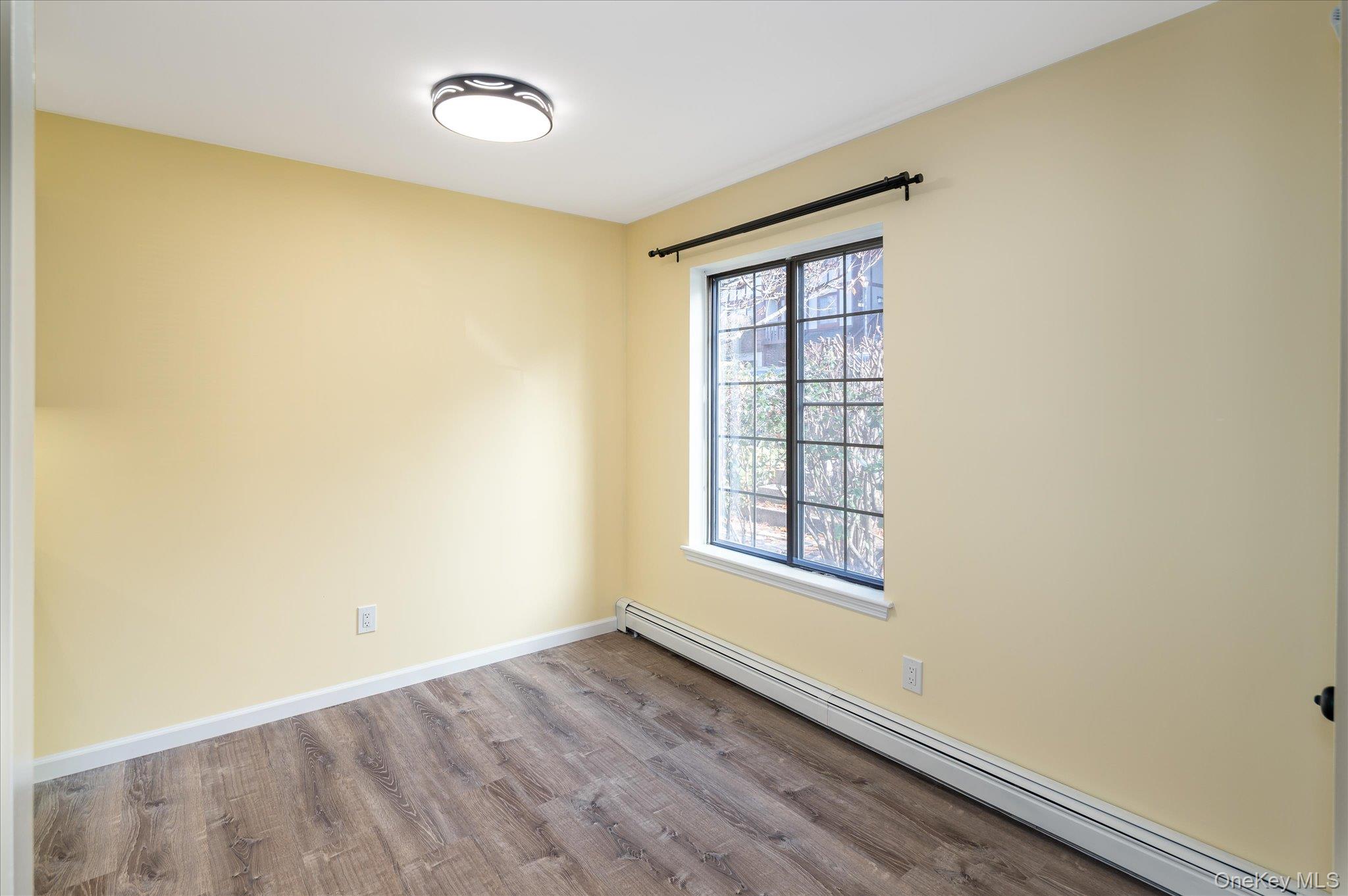 43 Foxwood Circle, Mount Kisco, NY 10549