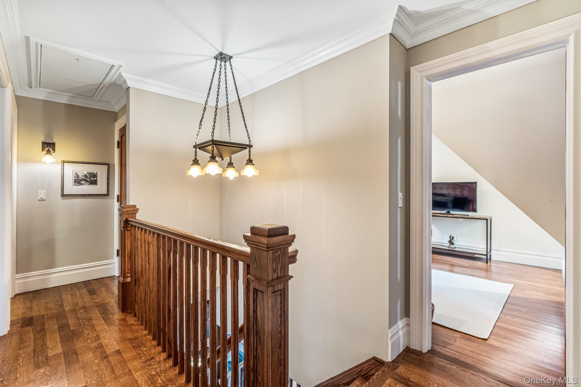 40 Park Way, Sea Cliff, NY 11579