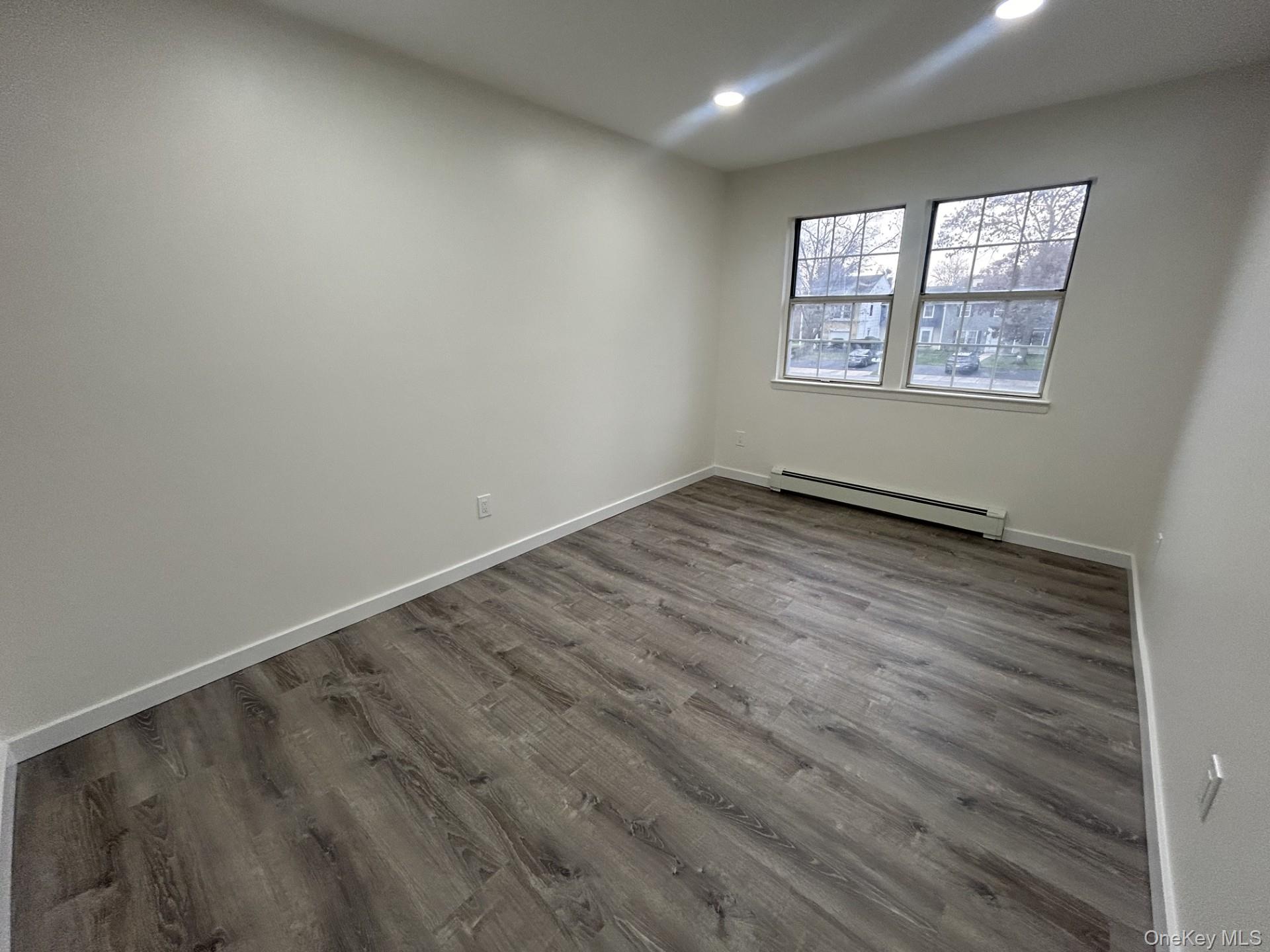 5 Norfolk Court, Coram, NY 11727